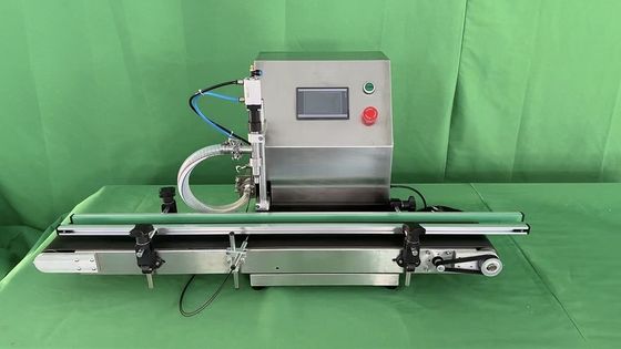 Máquina de enchimento automática de mesa com correia transportadora