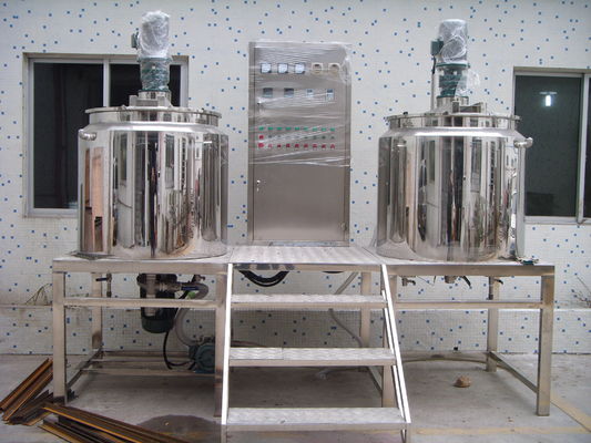 เครื่อง homogenizer ของเหลวที่ทําความร้อนด้วยควายสําหรับการผสมผสานวัสดุซักผ้าของเหลวอย่างรวดเร็วที่ความเร็ว 0-3600 rpm
